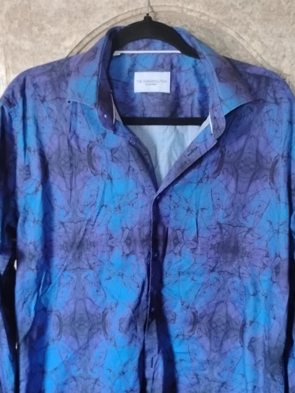 The Cosmopolitan Hotel Shops  Blue & Purple Patterned Button-Up Shirt Mens Large